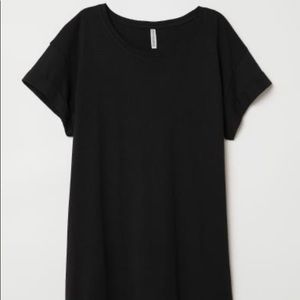 Long T-shirt in jersey with sewn cuffs on sleeves